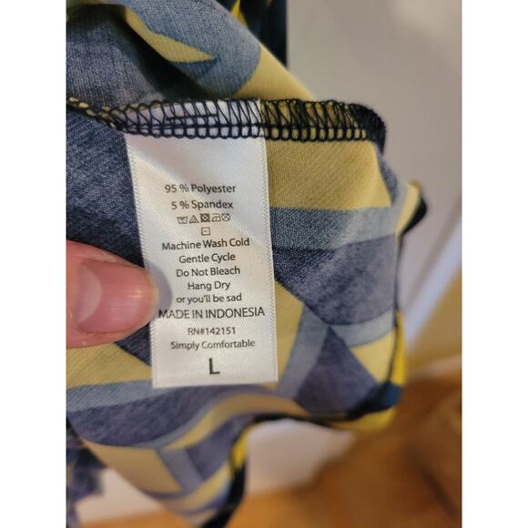 Lularoe Large Azure Skirt Chevron Navy Blue Yellow Knee Length - Picture 3 of 3